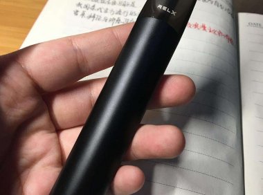 抽悦刻一个月花多少钱？（悦刻一颗烟弹相当于几包烟）