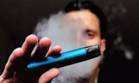 电子烟可以充电时使用吗？
