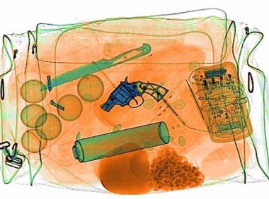 悦刻电子烟放包里能过安检吗？