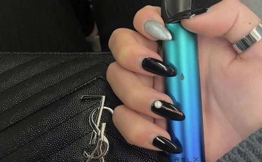 悦刻1代和几代通用？居然都不通用