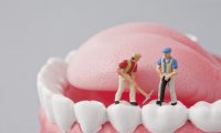 抽完电子烟牙疼是怎么回事?电子烟对牙齿有害吗?