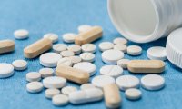 吃完布洛芬能抽电子烟吗?电子烟会影响布洛芬的药效吗?