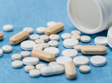 吃完布洛芬能抽电子烟吗?电子烟会影响布洛芬的药效吗?