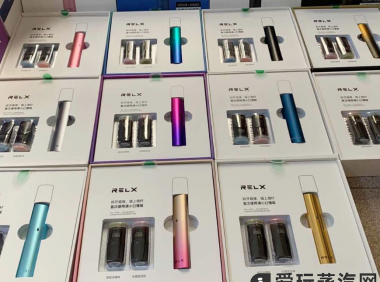 悦刻一代到五代图片实拍展示