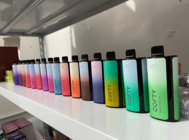 飞雾二代能加油吗?全面解析这款电子烟的一次性特性