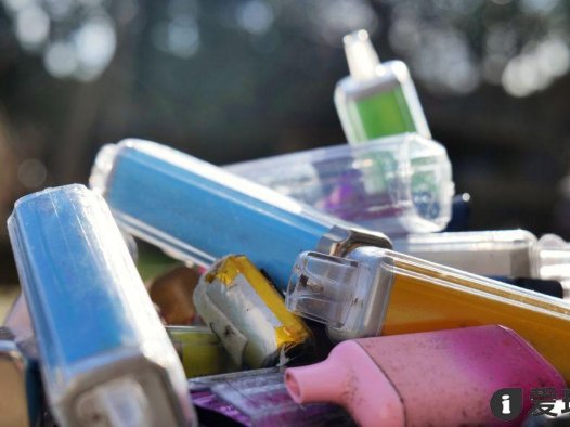 爱尔兰拟议一次性电子烟禁令 引发公共卫生与行业辩论